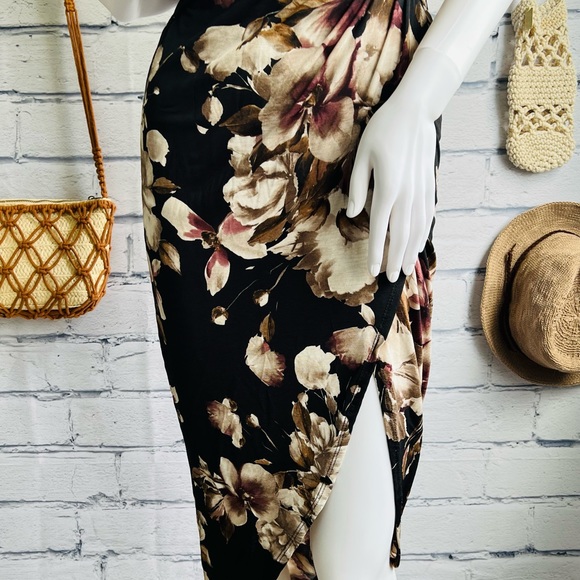 Fashion Nova Midi Dress - Picture 6 of 14